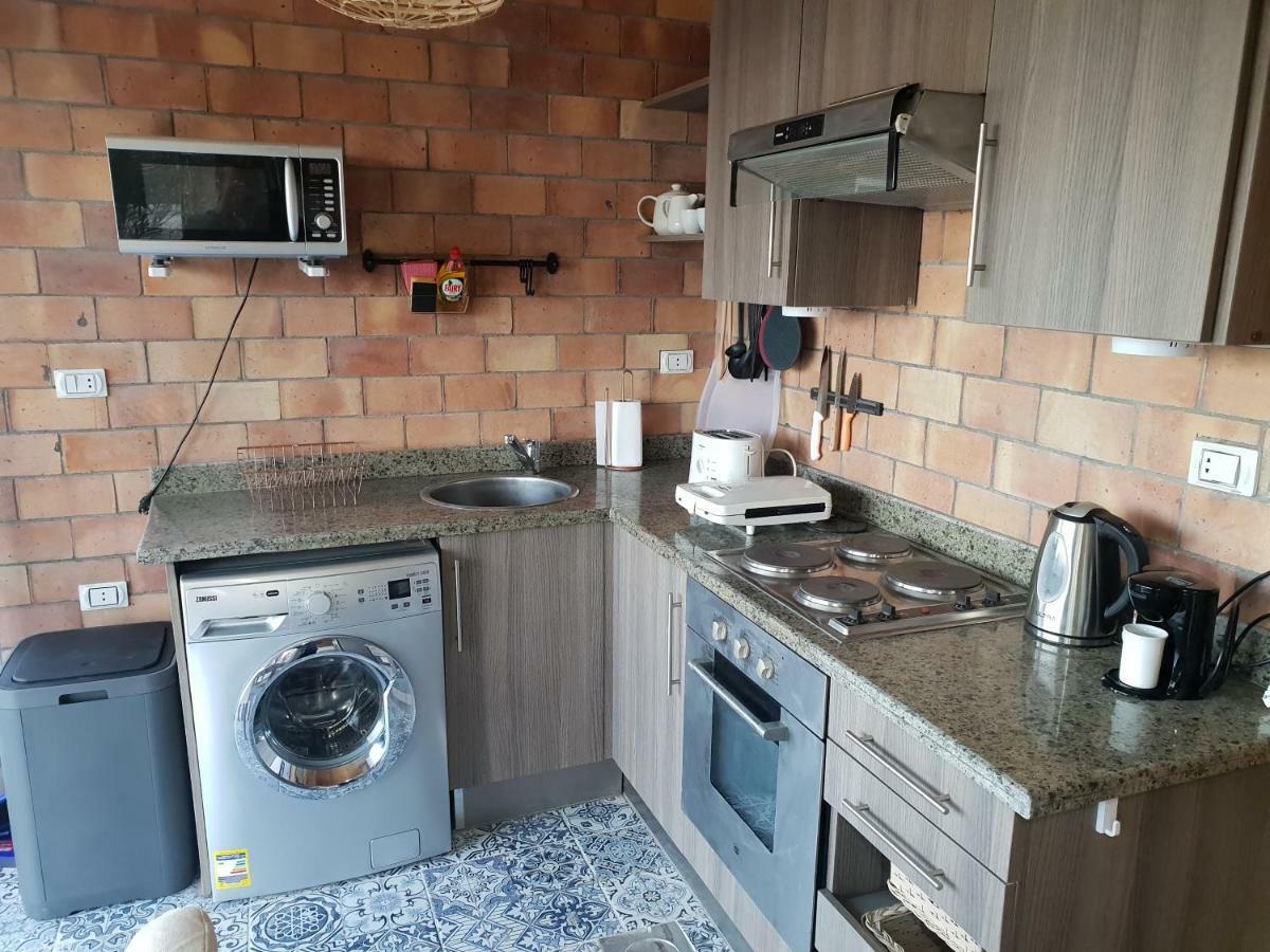One Bedroom Chalet Managed By Lilly Apartments Хургада Экстерьер фото